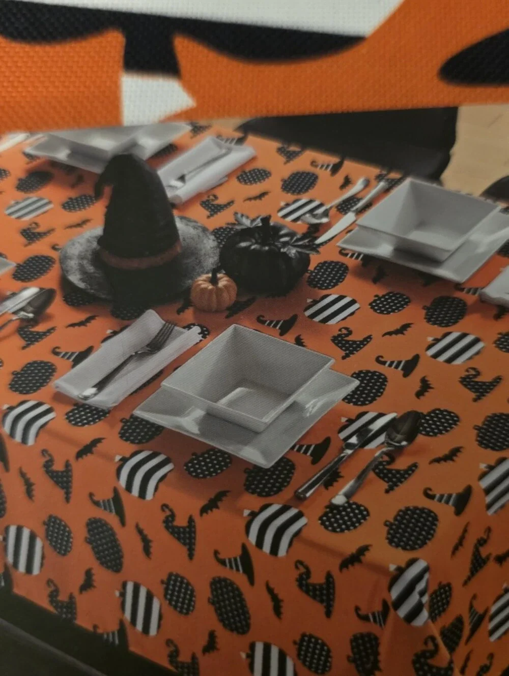 Cynthia Rowley Orange & Black Halloween Pumpkin Tablecloth